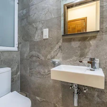 Apartment Oasis Penthouse Luxury By Solea