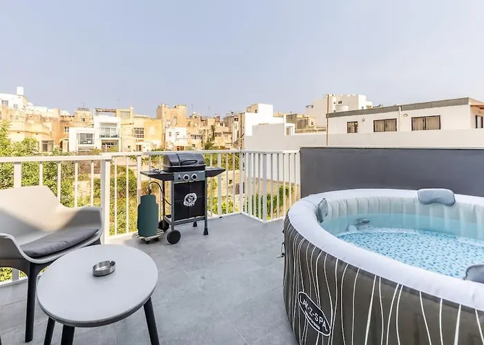 Daire Oasis Penthouse Luxury By Solea Sliema