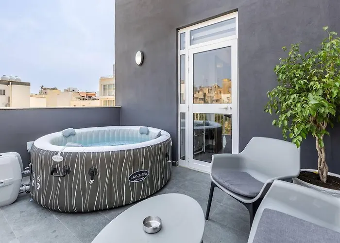 Oasis Penthouse Luxury By Solea Daire Sliema